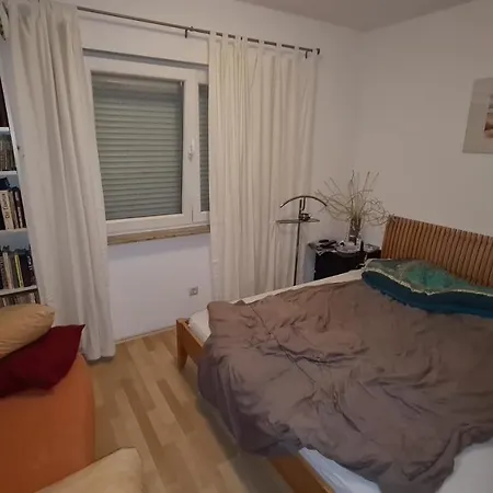 Modernes Einfamilienhaus Mobliert, In Ruhiger, Doch Zentrumsnaher Lage In Halle * Halle (Saale)